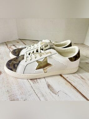 Vintage Havana Betsy White Camo Gold Star Sneakers NWOB Sz 9